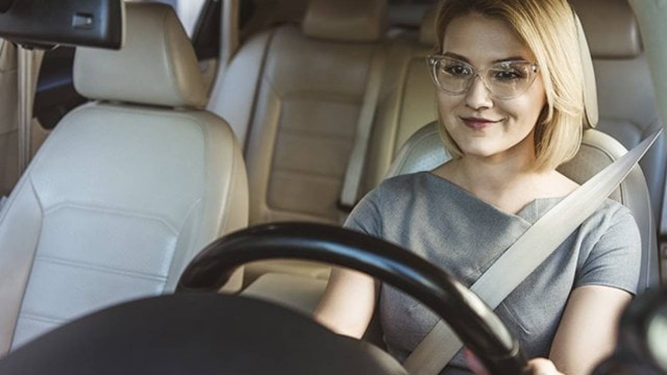 Як вибрати автомобіль для жінки: нюанси, що потребують уваги